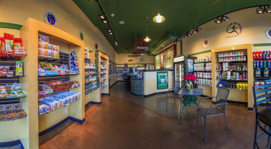 Emerald City Smoothie | 1275 N 205th St, Shoreline, WA 98133, USA | Phone: (206) 542-7469