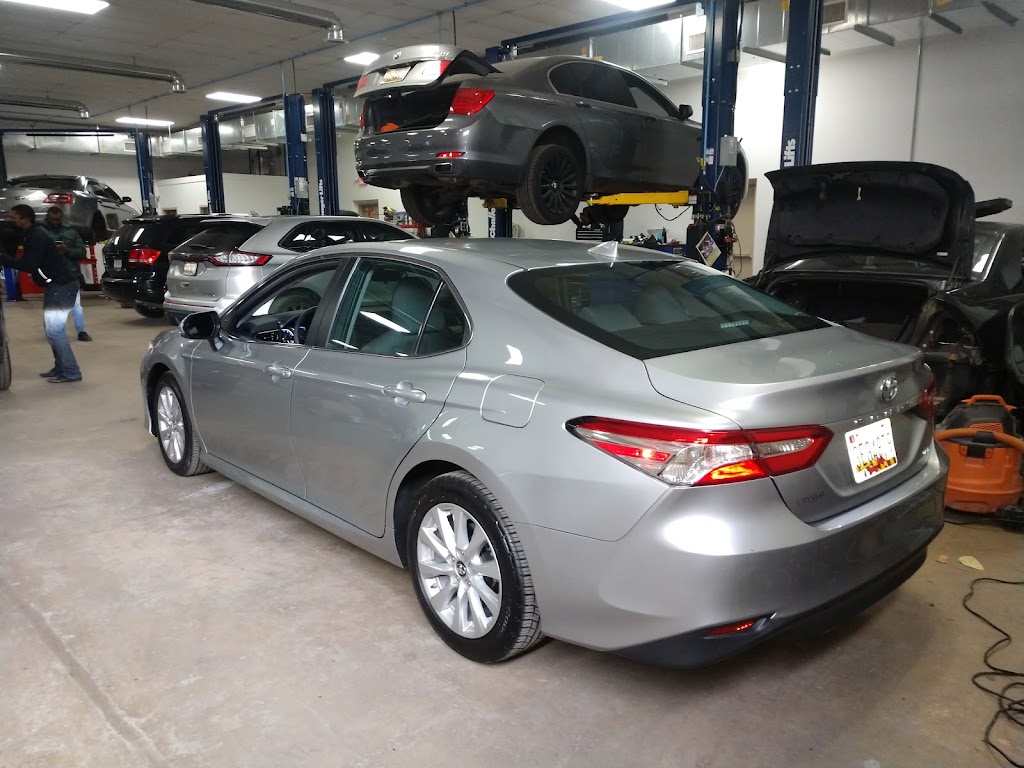 UP TO PARR TRANSMISSIONS, ENGINES & COMPLETE CAR CARE in 15197 Marlboro