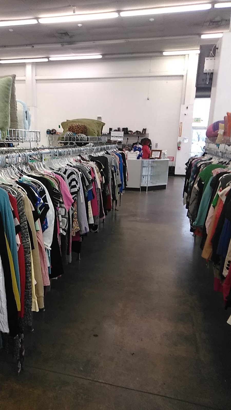 The Good Samaritan Thrift Store | 2500 McHenry Ave, Modesto, CA 95350, USA | Phone: (209) 238-3900