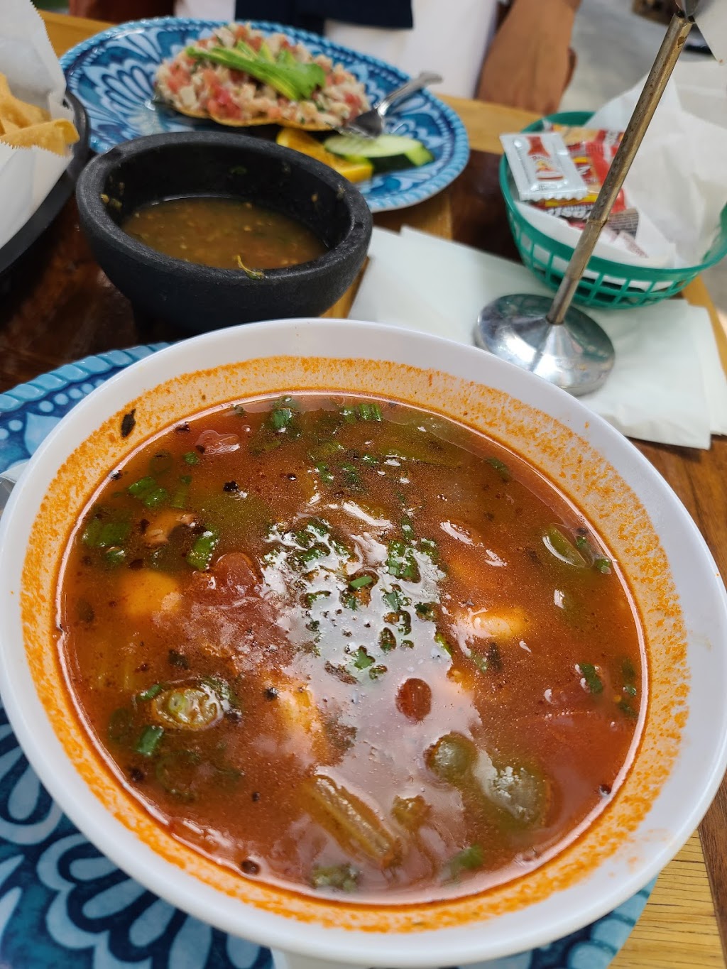 Mariscos Marias | 2215 S Vermont Ave, Los Angeles, CA 90007, USA | Phone: (323) 731-3108