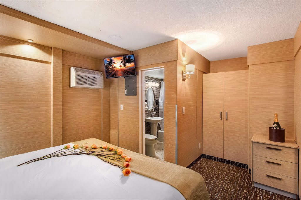 Ocean Beach Palace Hotel and Suites | 4041 N Ocean Blvd, Fort Lauderdale, FL 33308, USA | Phone: (954) 565-9224