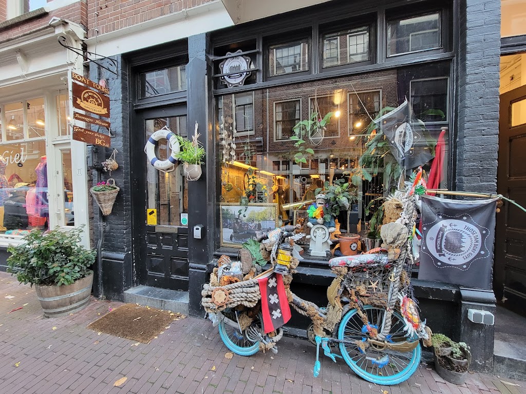 Those Dam Boat Guys | Prinsenstraat 13H, 1015 DA Amsterdam, Netherlands | Phone: 020 210 1669