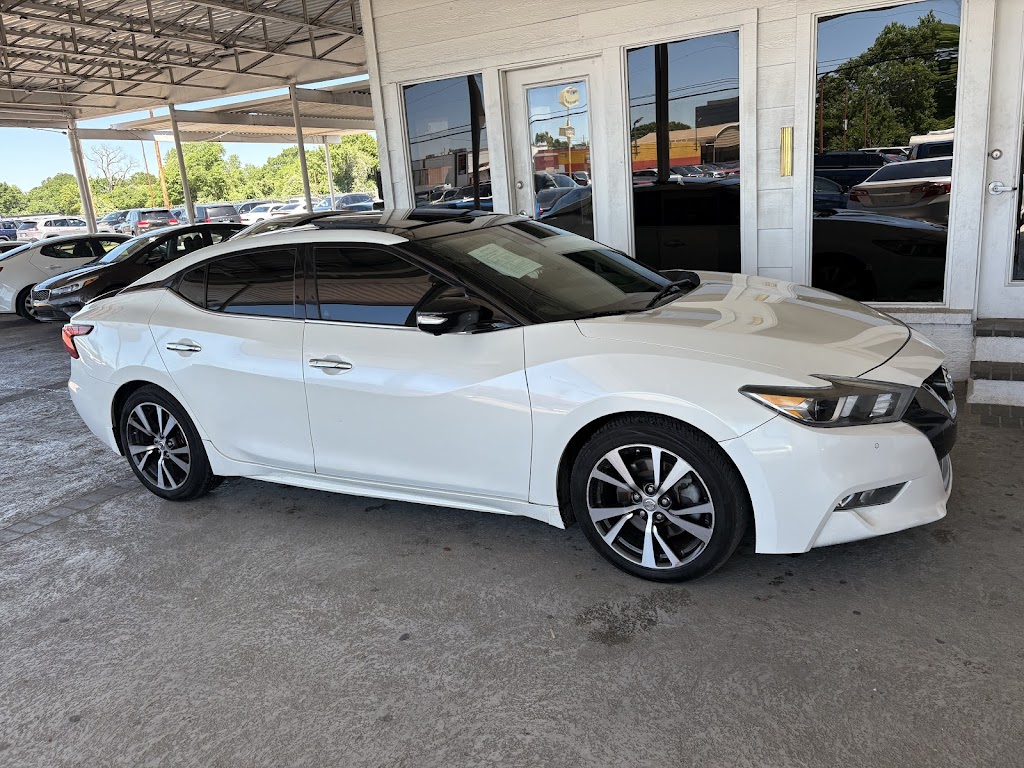 MI GENTE AUTO FINANCE | 711 E Division St, Arlington, TX 76011, USA | Phone: (682) 305-1955