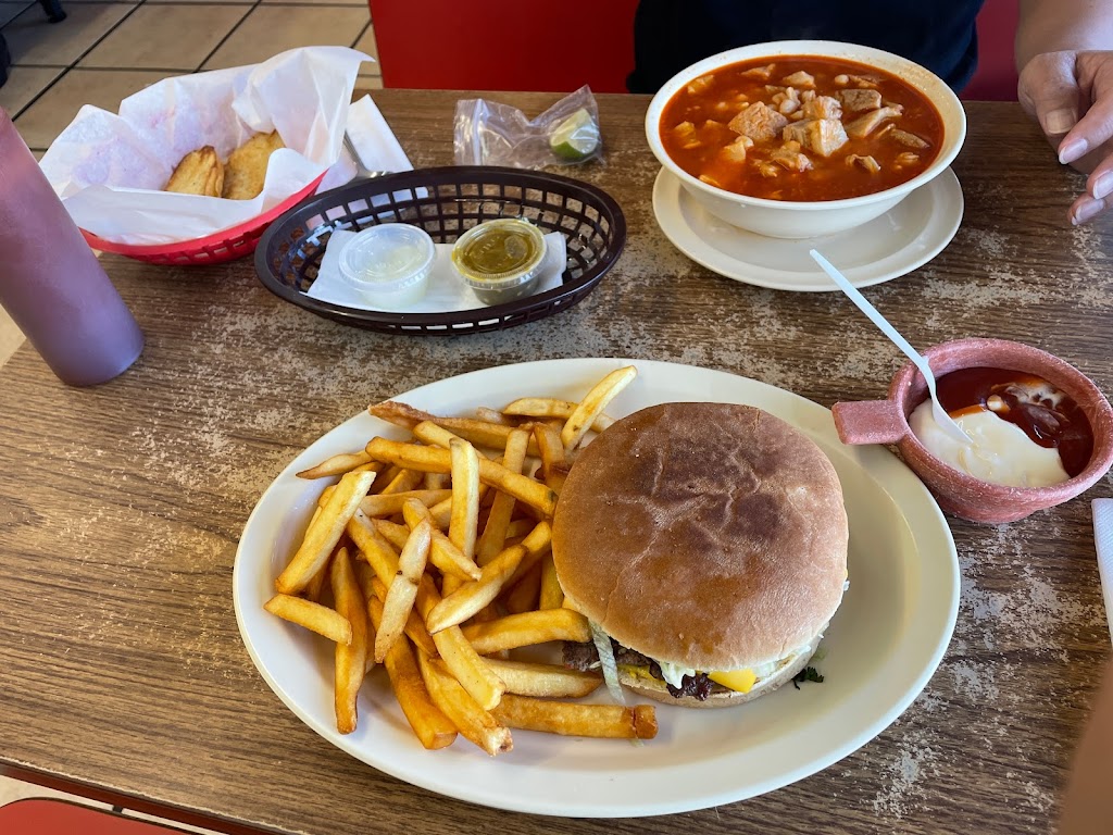 Jaimes Hut Inn | 598 N Yarbrough Dr, El Paso, TX 79915, USA | Phone: (915) 228-9488