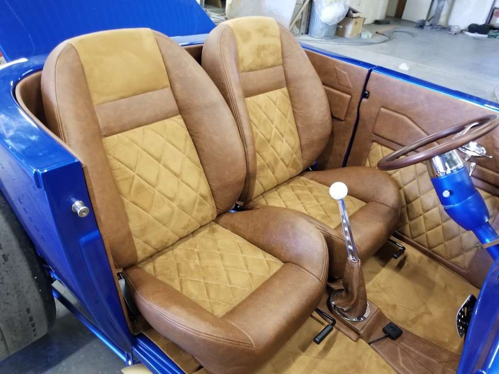 Moes Custom Upholstery | 4501 Bogan Ave NE, Albuquerque, NM 87109, USA | Phone: (505) 489-1143