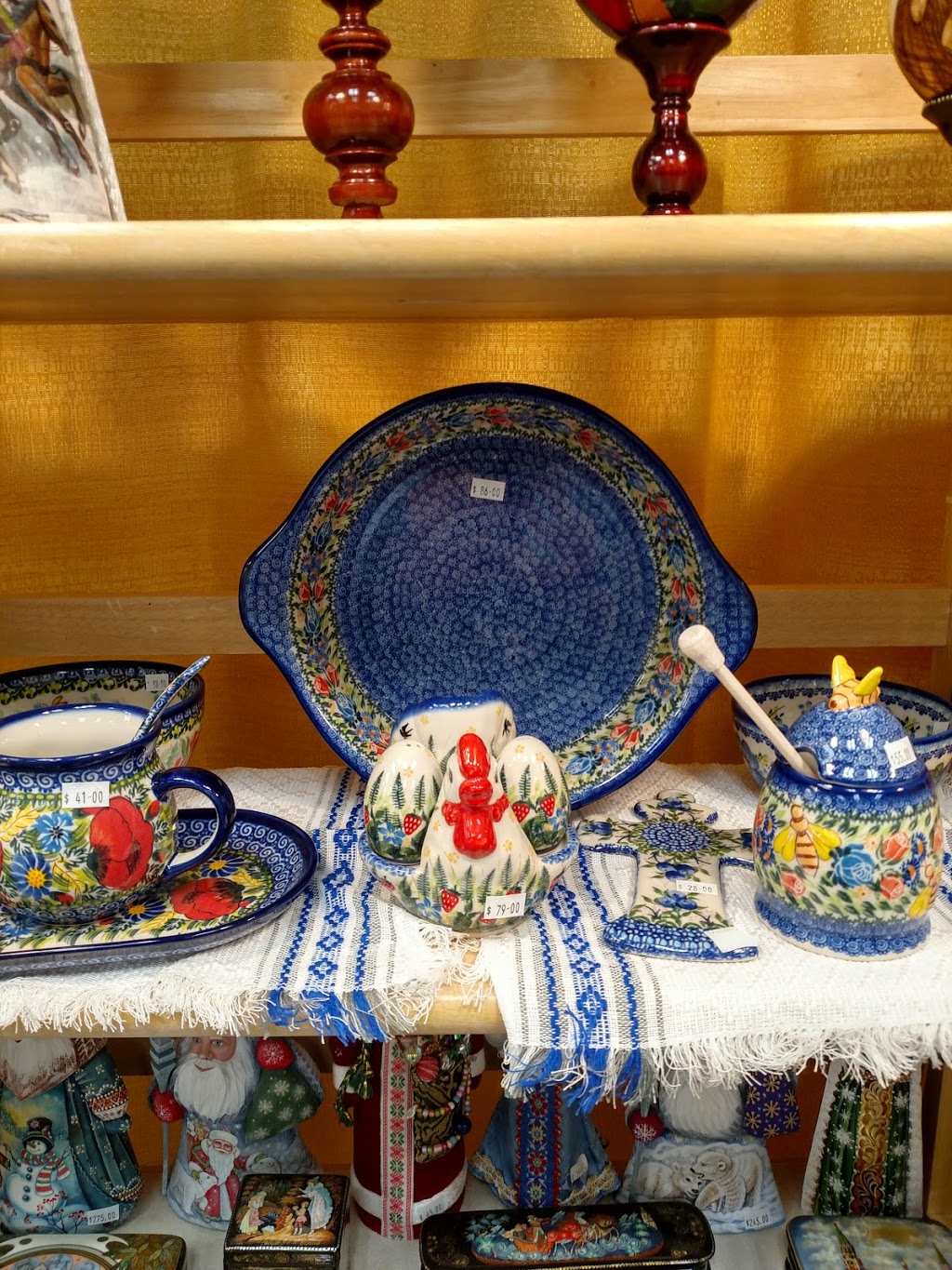 Lidias Polish Pottery Inc | 22827 SE Lake Wilderness Dr, Maple Valley, WA 98038, USA | Phone: (253) 740-1954