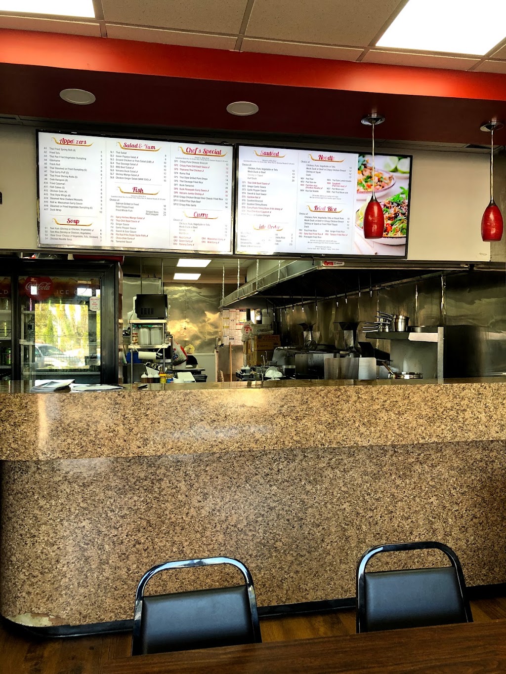 Thanaree Thai Kitchen | 1902 Newbridge Rd, North Bellmore, NY 11710, USA | Phone: (516) 900-1228