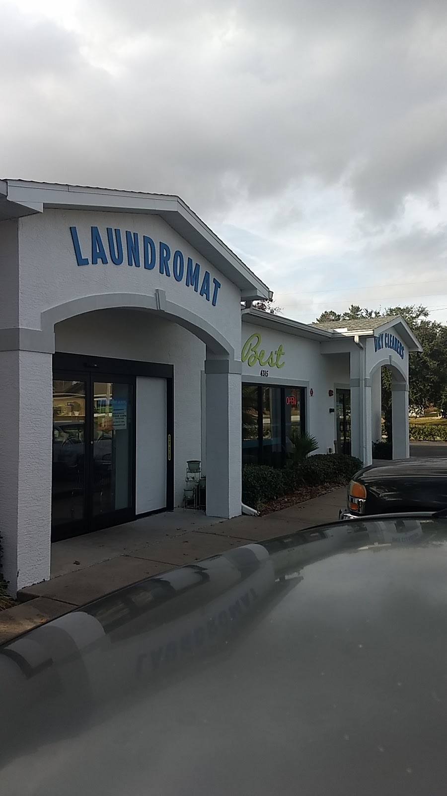Best Cleaners and Laundry | 4315 Lamson Ave, Spring Hill, FL 34608, USA | Phone: (352) 666-2378