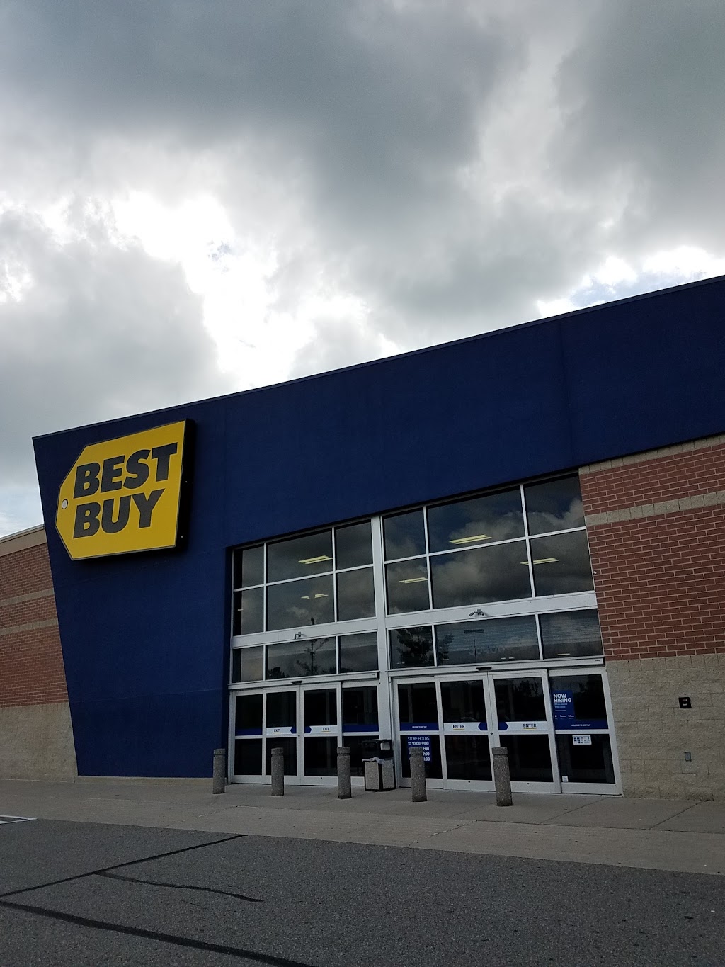 Best Buy | 50400 Waterside Dr, New Baltimore, MI 48051 | Phone: (586) 949-6914