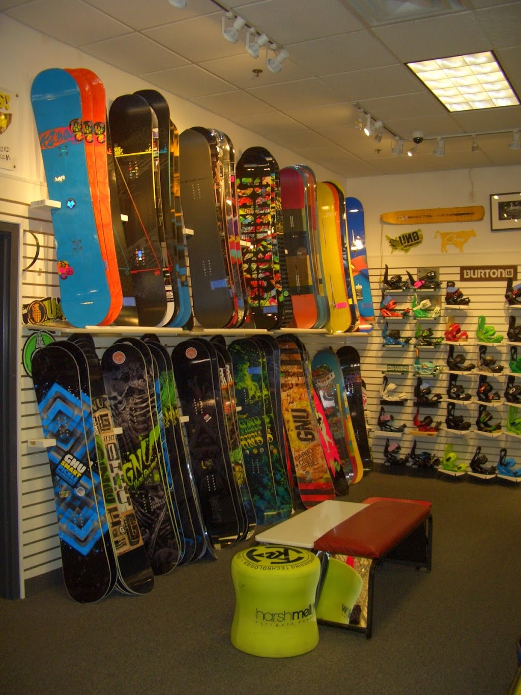 Bergers Ski & Snowboard | 16 Lewis St, Binghamton, NY 13901, USA | Phone: (607) 722-4661