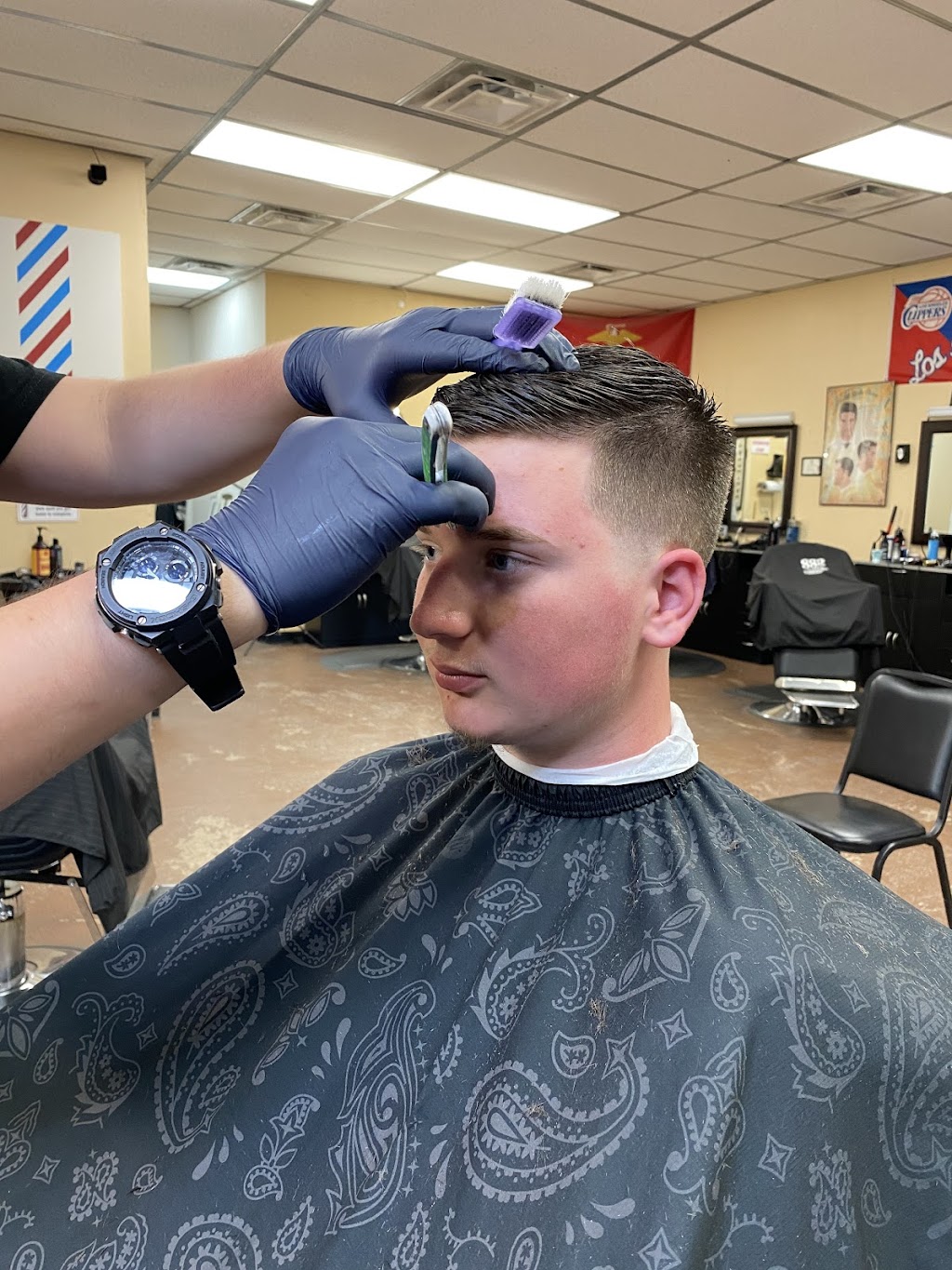 888 CLASSICS BARBERSHOP | 15033 Main St, Lytle, TX 78052, USA | Phone: (830) 772-6068