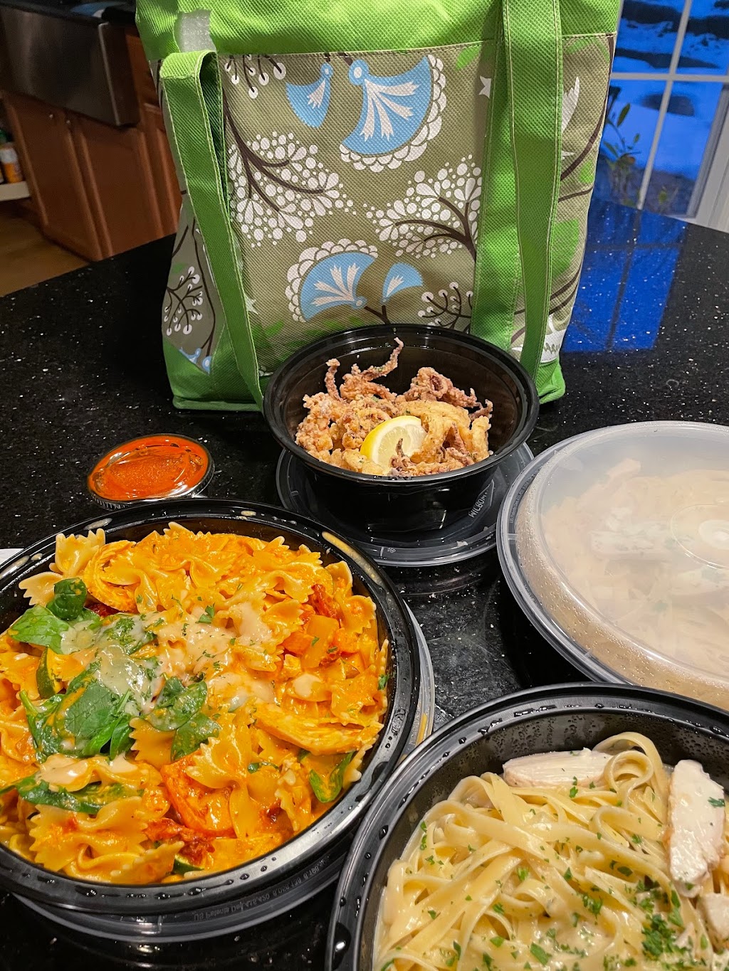 Pasta To Go | 926 N York St, Elmhurst, IL 60126, USA | Phone: (630) 833-6500