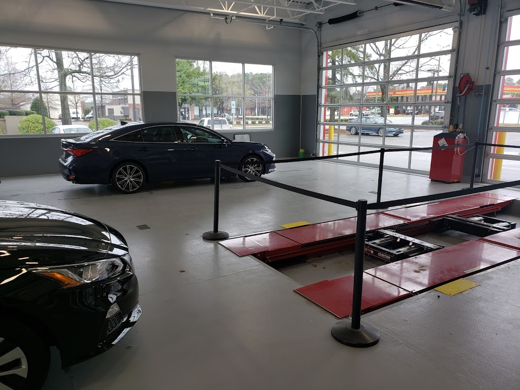 Priority Collision Center Newport News | 13151 Jefferson Ave C, Newport News, VA 23608, USA | Phone: (757) 369-1918