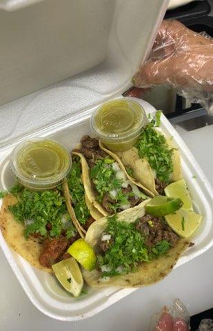 Taqueria la barca | 6052 L St, Omaha, NE 68117, USA | Phone: (402) 651-8075