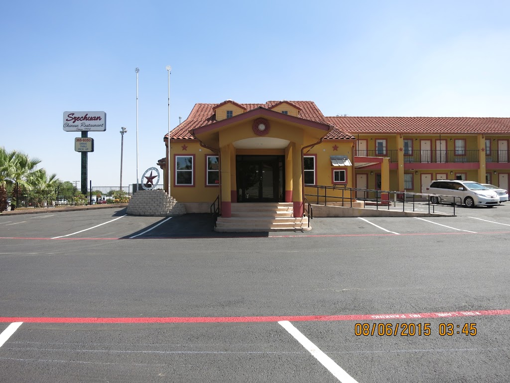 Taylor Village Inn and Suites | 1907 N Main St, Taylor, TX 76574, USA | Phone: (512) 352-0066