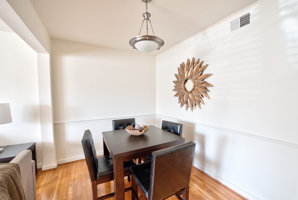 Canterbury Square | 900 Pump Road Clubhouse, Richmond, VA 23238, USA | Phone: (804) 740-8402