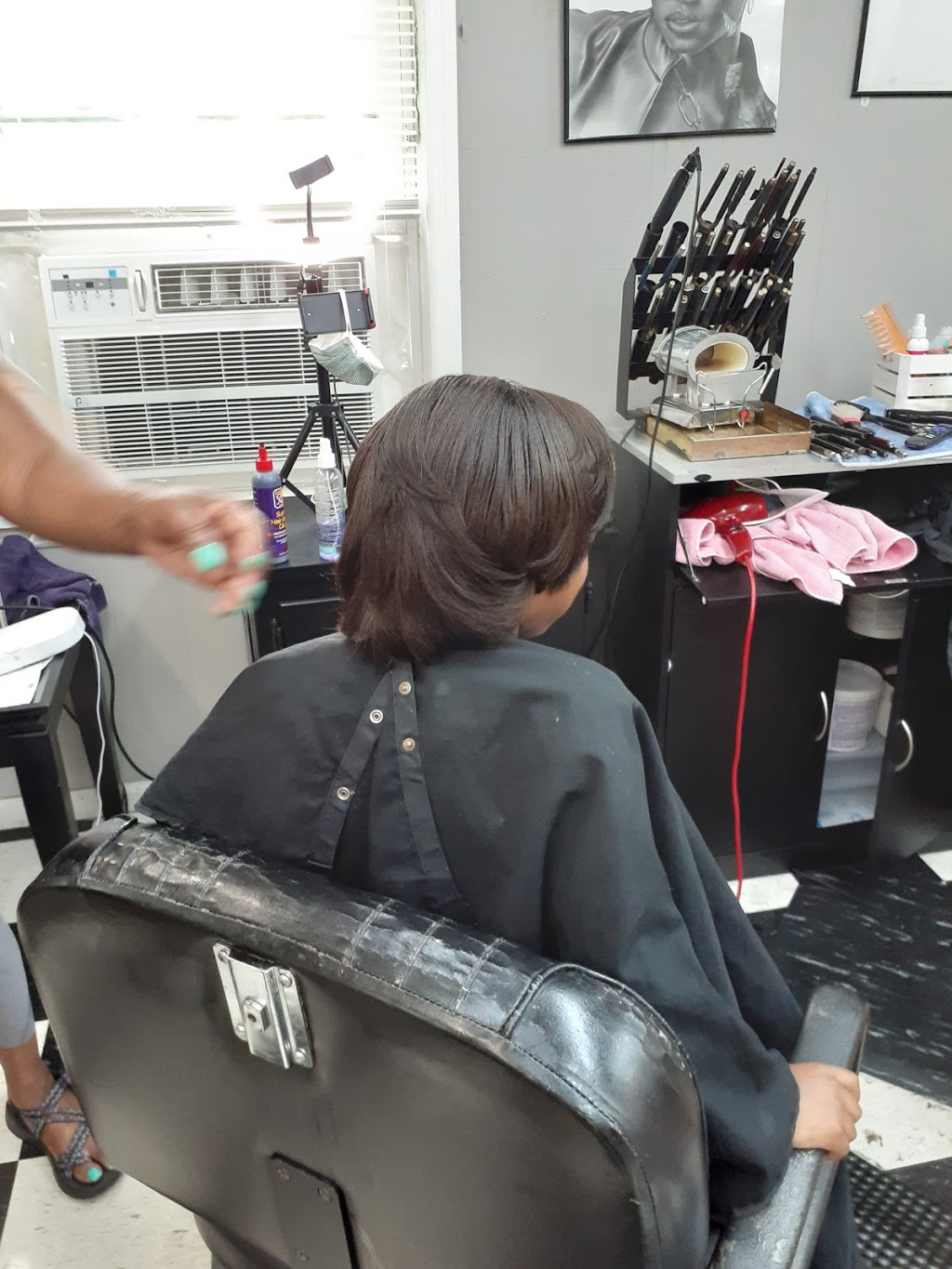 Trices Barber & Style Salon | 700 9th Ave, Pleasant Grove, AL 35127, USA | Phone: (205) 874-6499