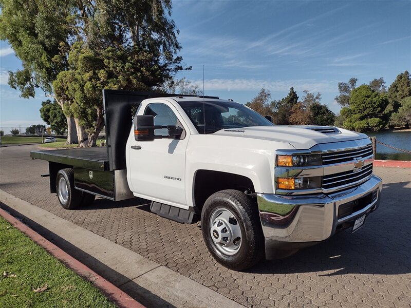 Uncle Mikes Autos | 707 N Harbor Blvd, Santa Ana, CA 92703, USA | Phone: (714) 760-4016