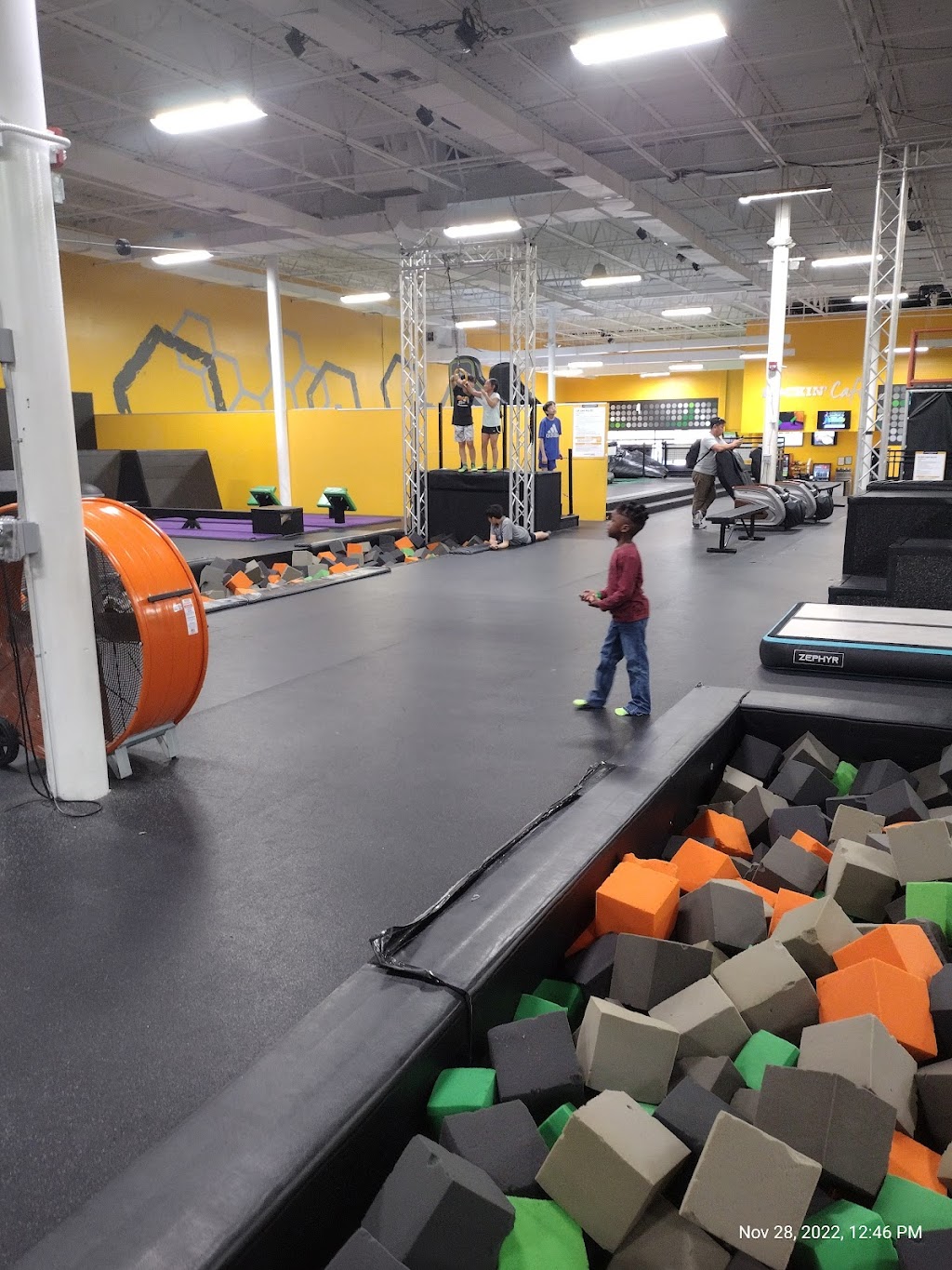 Rockin Jump Trampoline park | 5544 Atlanta Hwy, Montgomery, AL 36117, USA | Phone: (334) 239-2587