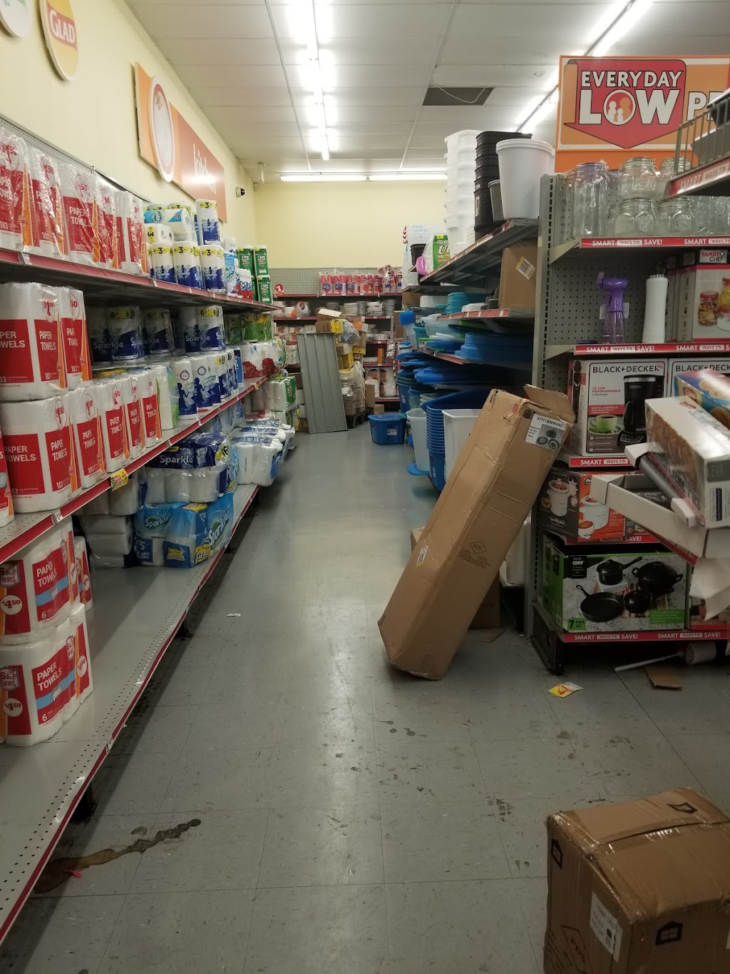 Family Dollar | 9999 Burbank Dr, Baton Rouge, LA 70810, USA | Phone: (225) 421-3551