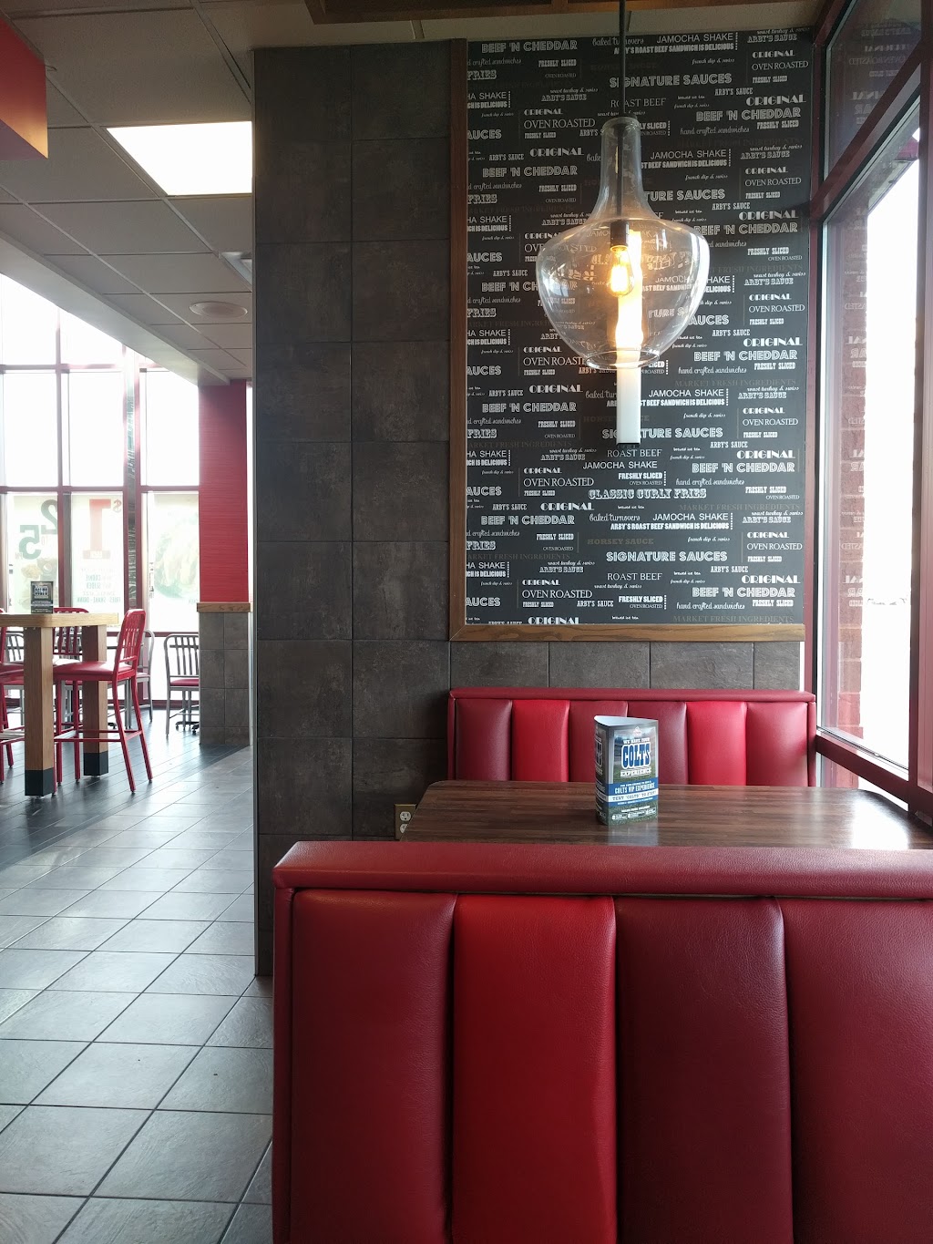 Arbys | 35 E 96th St, Indianapolis, IN 46240, USA | Phone: (317) 818-0806