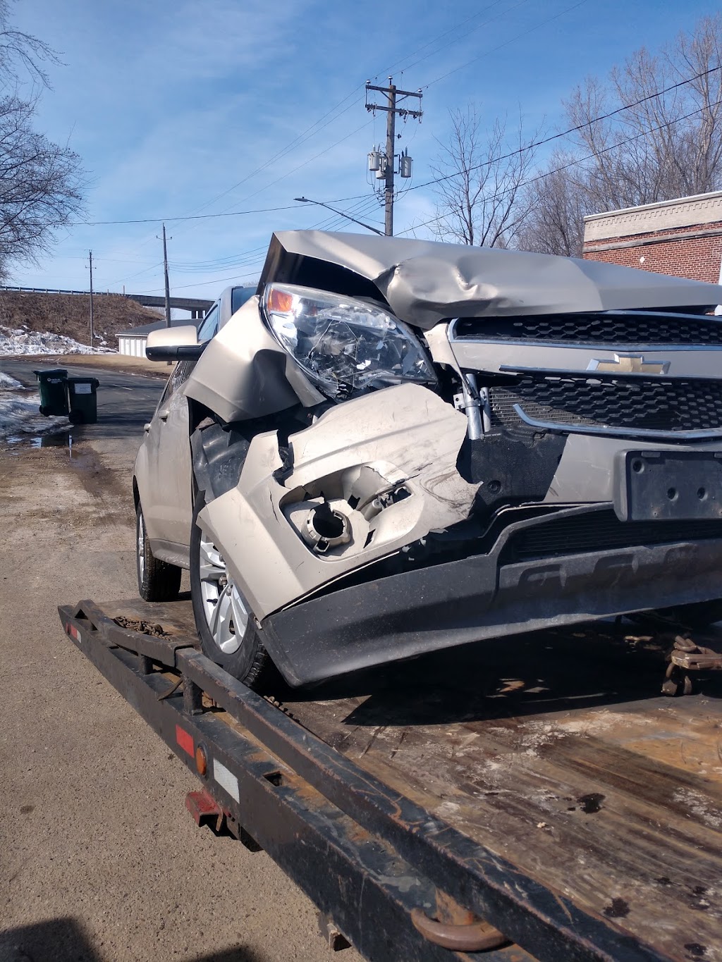 Roberts Towing & Repair Inc. | 306 W Main St, Roberts, WI 54023, USA | Phone: (715) 749-4214