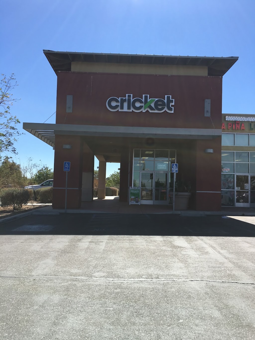Cricket Wireless Authorized Retailer | 14073 Main St Ste 112, Hesperia, CA 92345, USA | Phone: (760) 995-3115