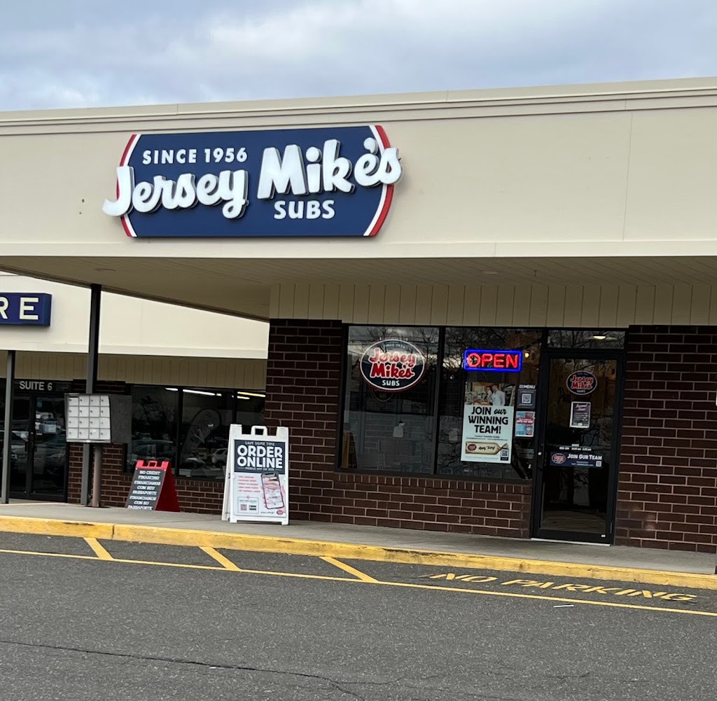 Jersey Mikes Subs | 72 Newtown Rd, Danbury, CT 06810, USA | Phone: (203) 648-4478