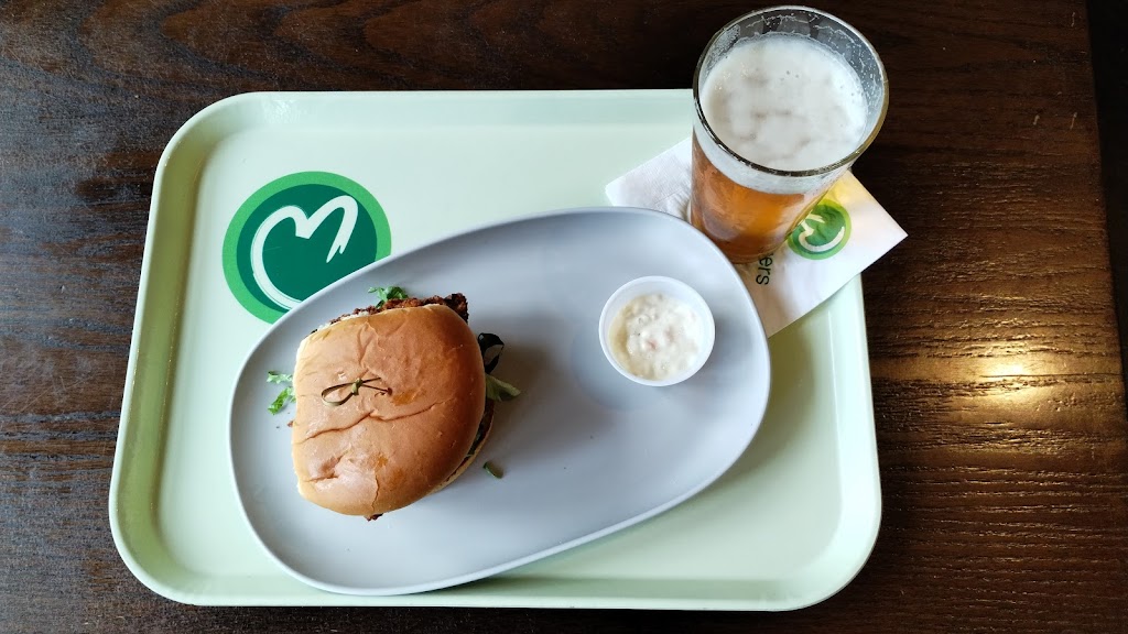 Wahlburgers | 1219 Burlingame Ave, Burlingame, CA 94010, USA | Phone: (650) 399-0777