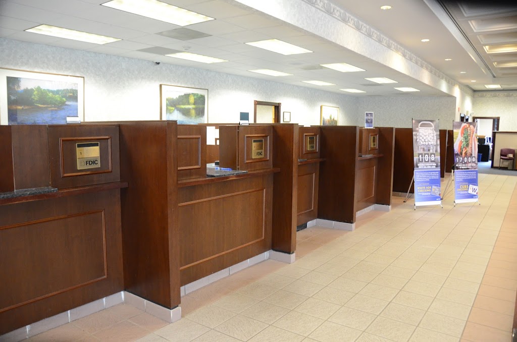 State Bank of The Lakes | 50 Commerce Dr, Grayslake, IL 60030, USA | Phone: (847) 548-2700
