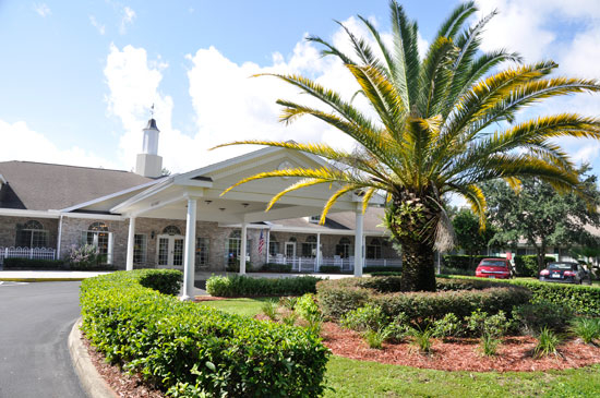 The Colonnade at Carrollwood | 13550 S Village Dr, Tampa, FL 33618, USA | Phone: (813) 590-6615