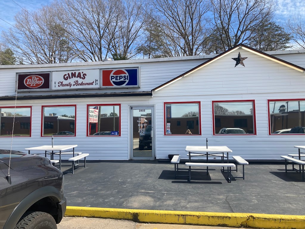 Ginas Family Restaurant | 2410 N Main St, Danville, VA 24540, USA | Phone: (434) 857-2977