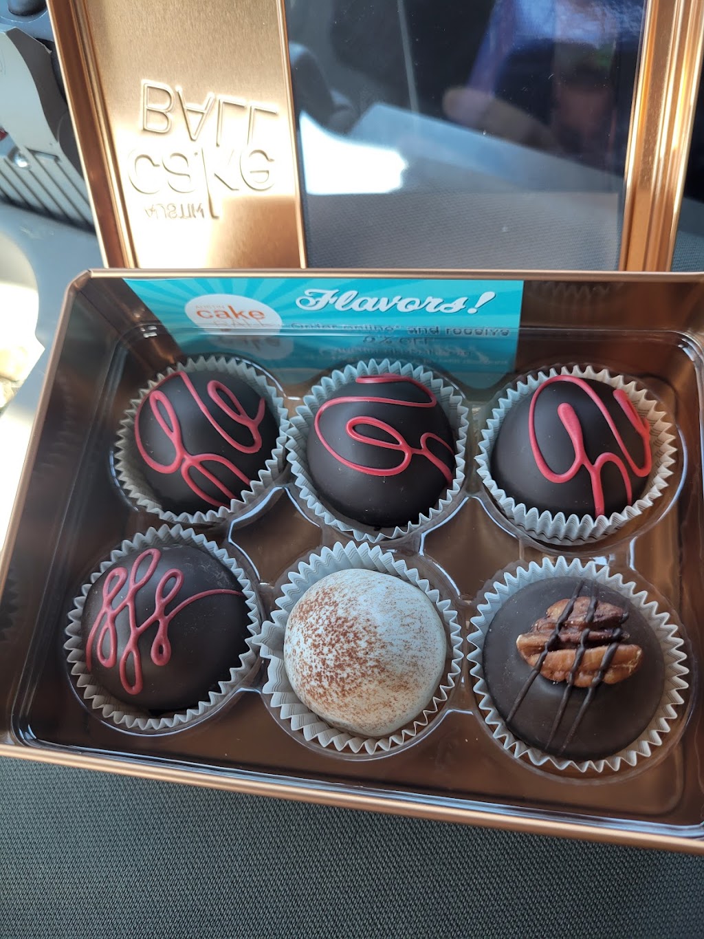 Austin Cake Ball | 5310 Burnet Rd Suite #107, Austin, TX 78756, USA | Phone: (512) 826-4824