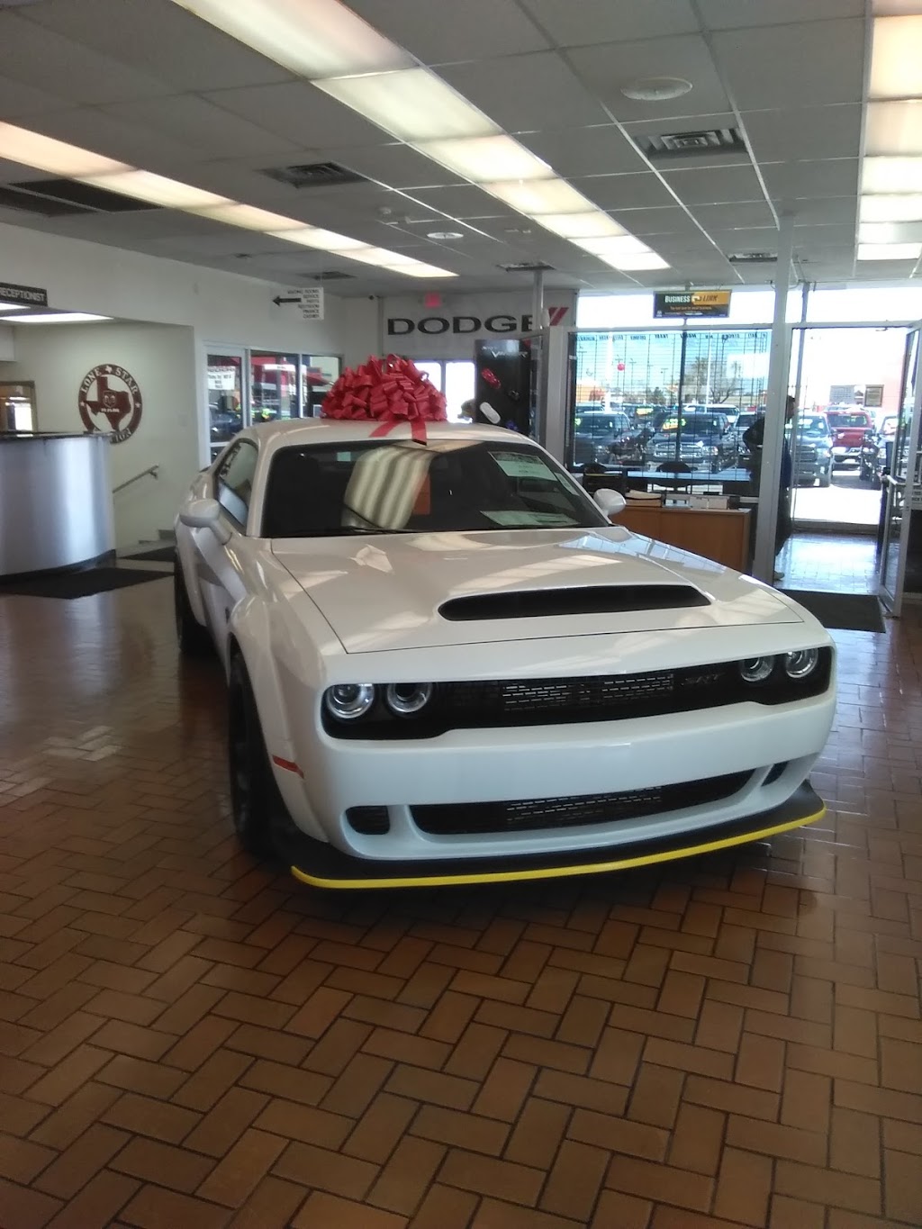 Dick Poe Dodge Ram | 1363 Airway Blvd, El Paso, TX 79925, USA | Phone: (915) 348-3770