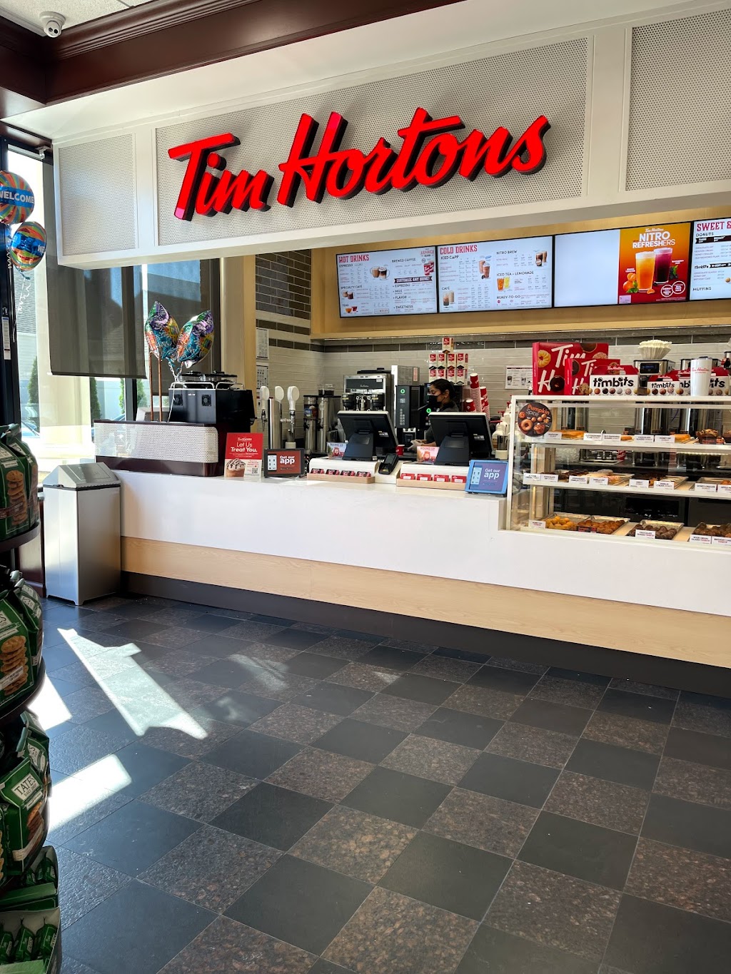 Tim Hortons | 1111 Hempstead Turnpike, Franklin Square, NY 11010, USA | Phone: (516) 216-1528