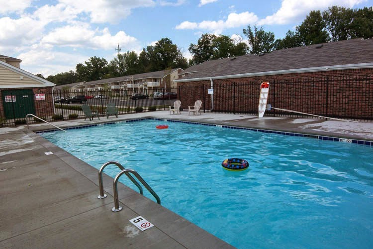 Washington Pointe Apartments | 625 Belhaven Pl, Indianapolis, IN 46229 | Phone: (844) 496-3449