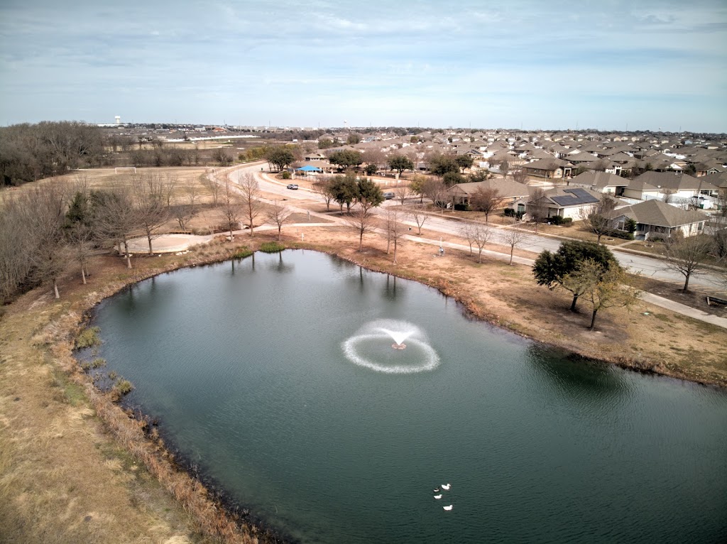 Mirror Lake Park | 1501 Kingston Lacy Blvd, Pflugerville, TX 78660, USA | Phone: (512) 990-6350