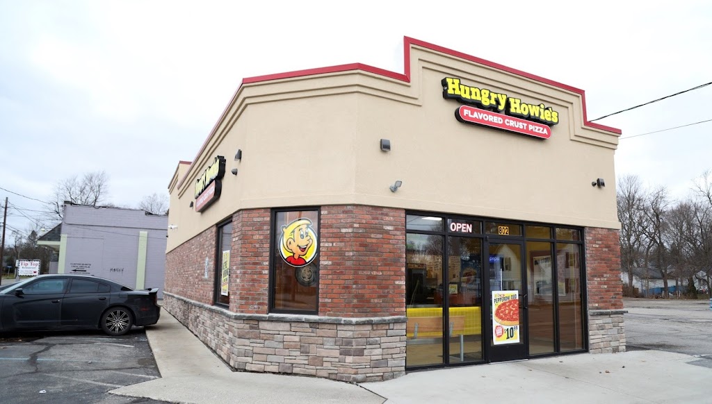 Hungry Howies Pizza | 802 W Maumee St, Adrian, MI 49221, USA | Phone: (517) 263-8149