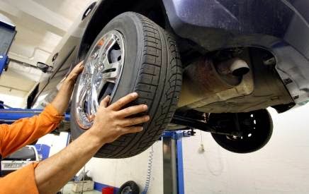 AM Car Service & Repair | 23051 Drayton St, Saugus, CA 91350, USA | Phone: (661) 259-3530