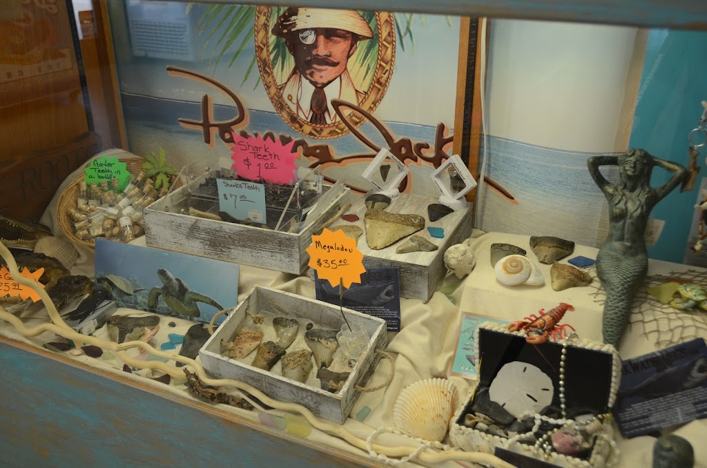 The Beach Store & More | 2021 S Fletcher Ave, Fernandina Beach, FL 32034, USA | Phone: (904) 310-6124