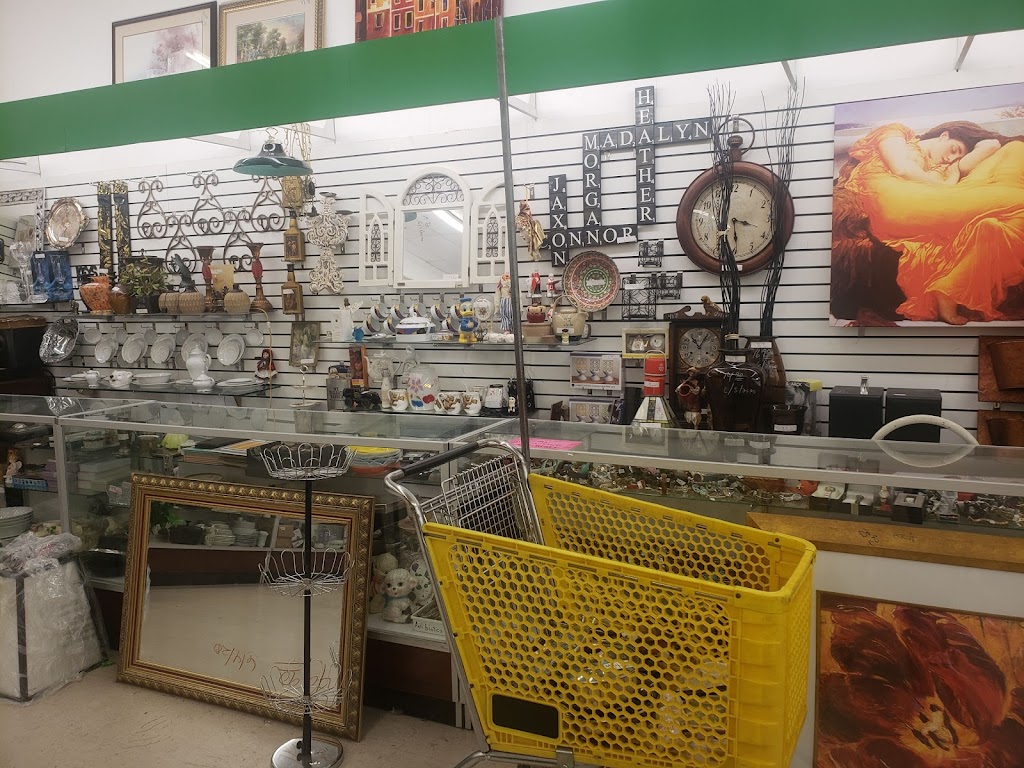 Value World in 2223 Buckner Blvd 250, Dallas, TX 75227, USA