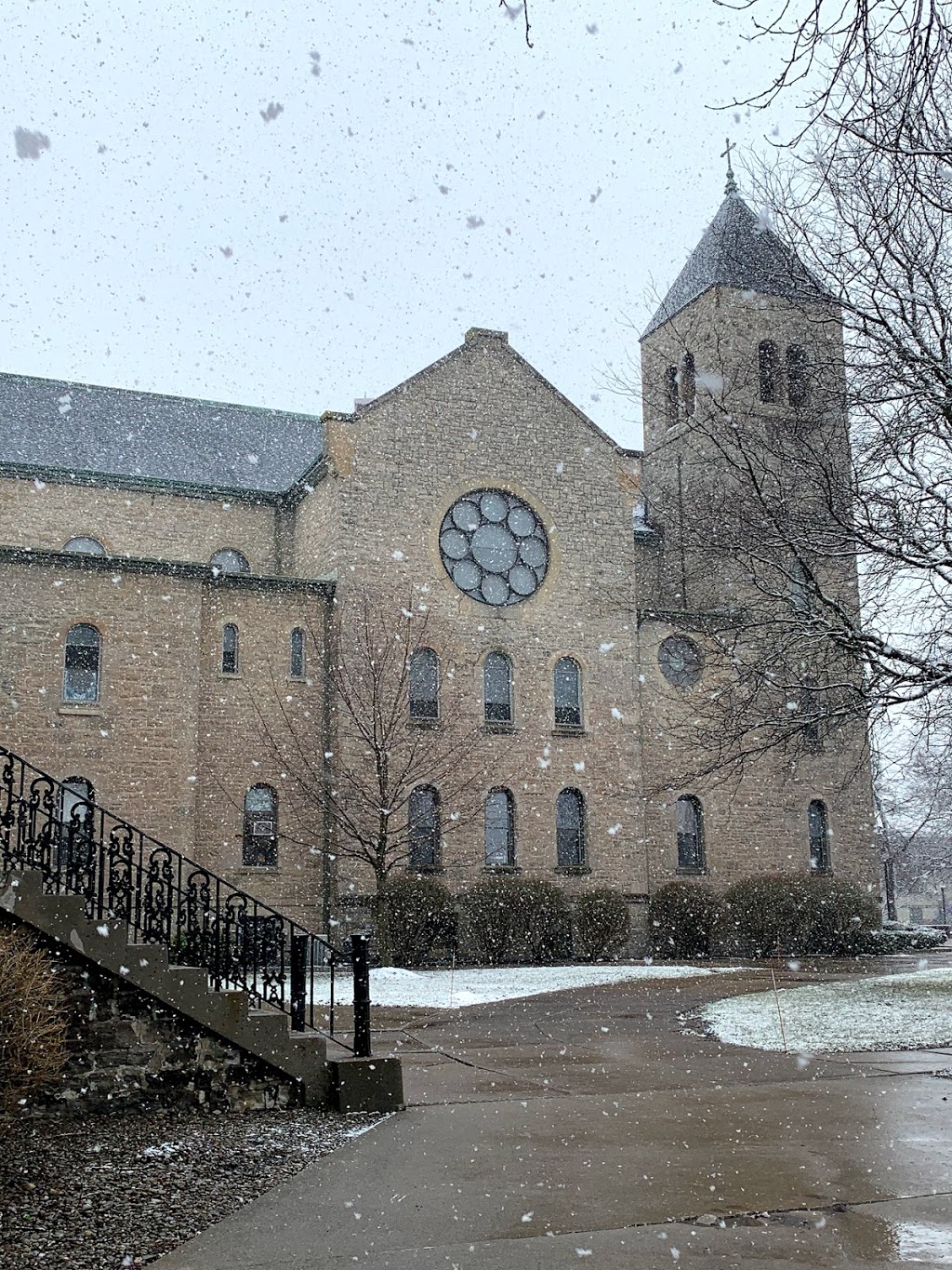 Niagara University Alumni Chapel | Niagara University, Niagara University 5795 Lewiston Rd, 6 Vincentian Dr, Lewiston, NY 14109, USA | Phone: (800) 462-2111