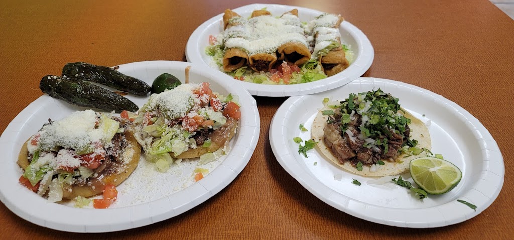 Tacos La Paloma | 530 W Main St #6, Anoka, MN 55303 | Phone: (763) 208-3349