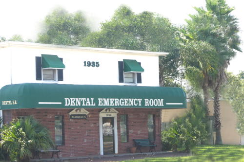 The Dental Emergency Room | 1935 Drew St, Clearwater, FL 33765, USA | Phone: (727) 449-2424