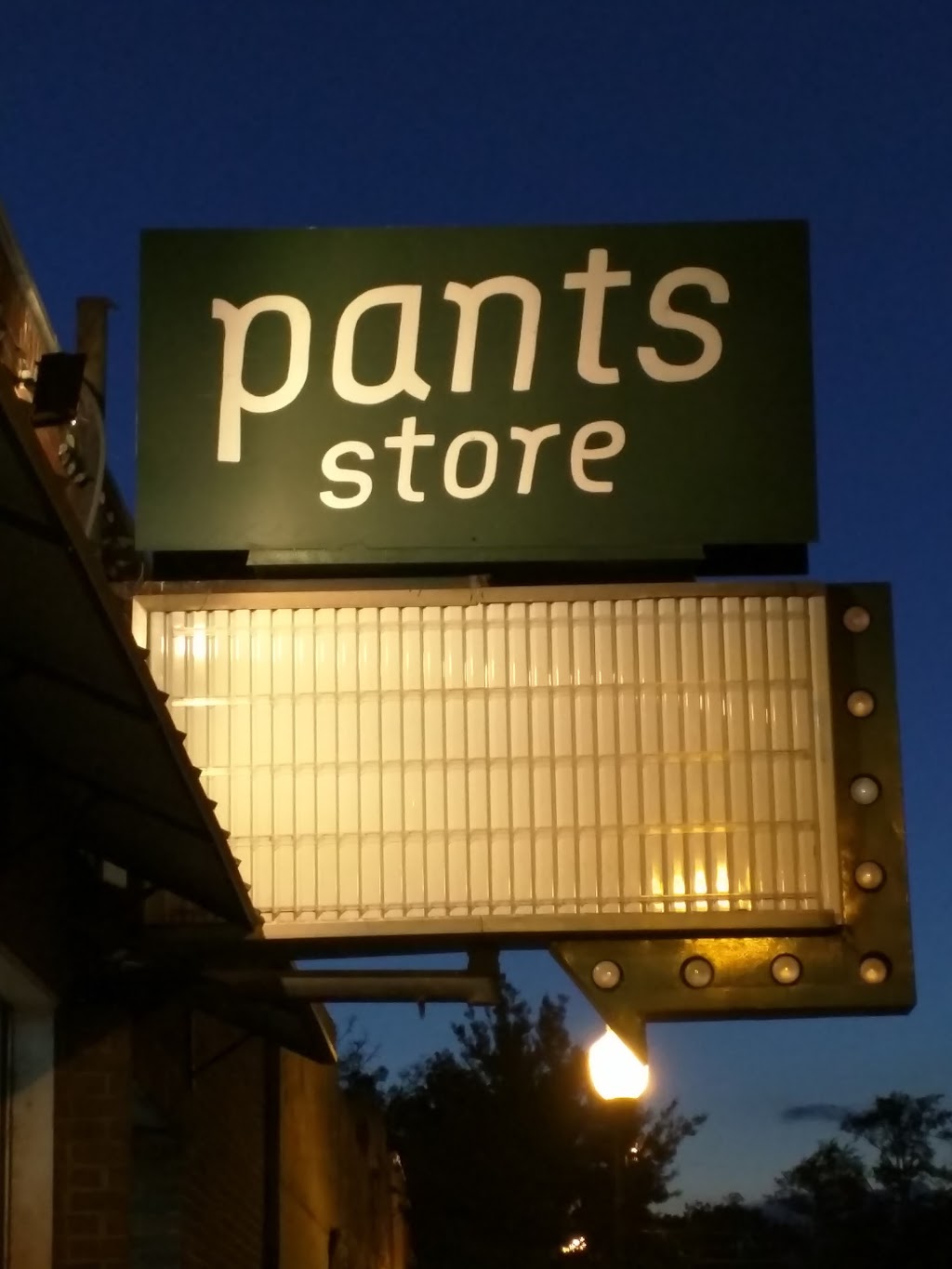 Pants Store Leeds | 8029 Parkway Dr, Leeds, AL 35094, USA | Phone: (205) 699-6166