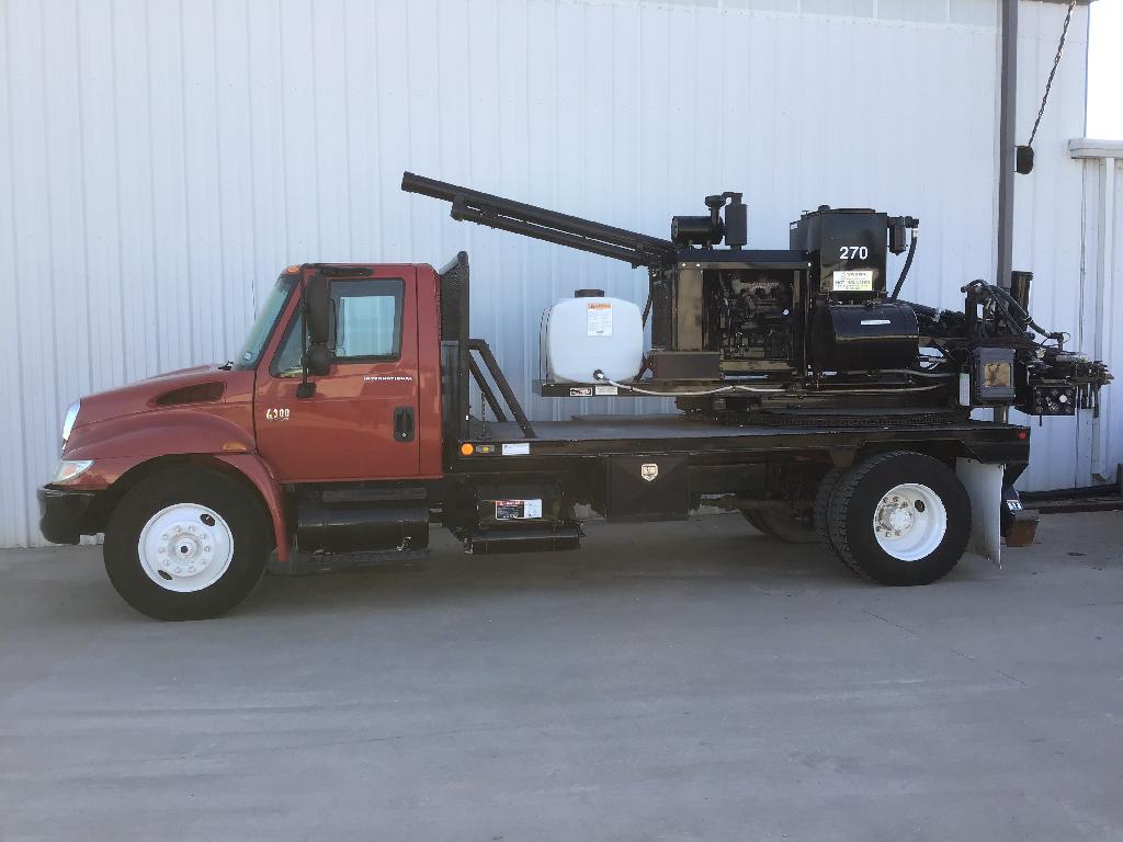 Bucket Trucks Online | 1706 N Stemmons Fwy, Lewisville, TX 75067 | Phone: (800) 867-9177