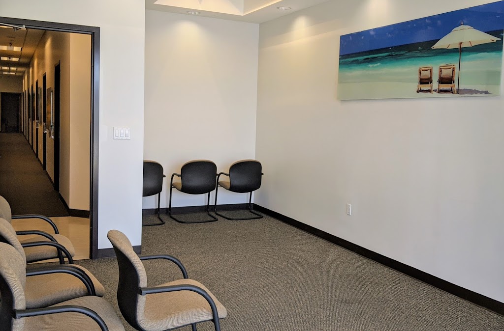 Xpress Urgent Care | 5888 Edinger Ave, Huntington Beach, CA 92649, USA | Phone: (714) 867-7900