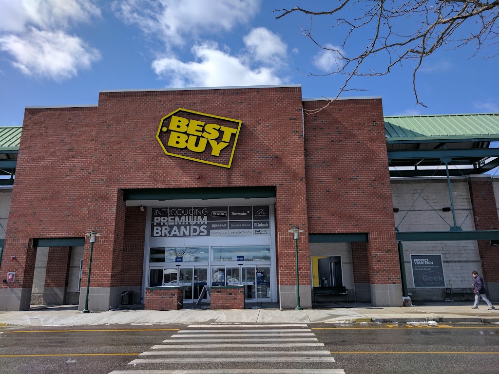 Best Buy | 1 Worcester Rd, Framingham, MA 01701, USA | Phone: (508) 872-2223