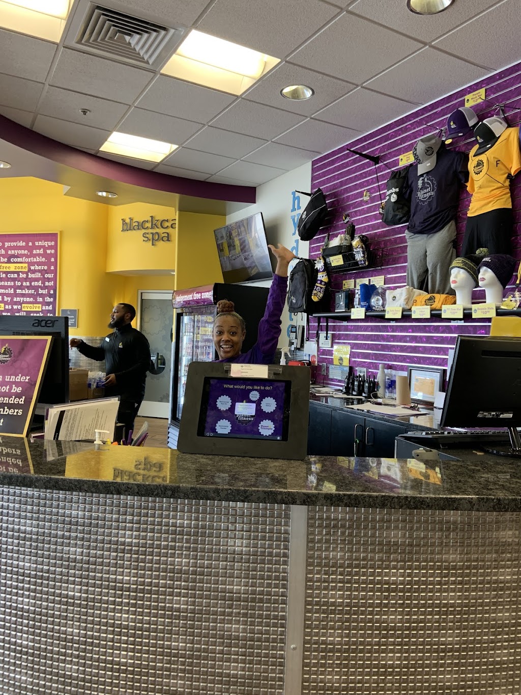 Planet Fitness | 5001 Indian Head Hwy, Oxon Hill, MD 20745, USA | Phone: (240) 685-1501