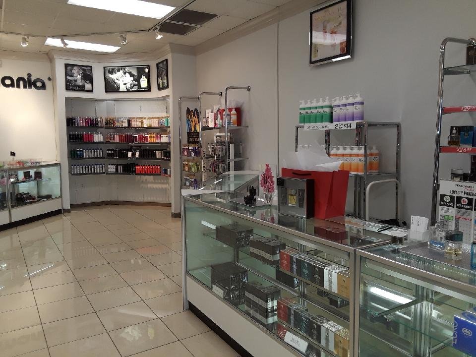 Perfumania | 301 Tanger Dr Suite 227, Terrell, TX 75160, USA | Phone: (972) 563-0523